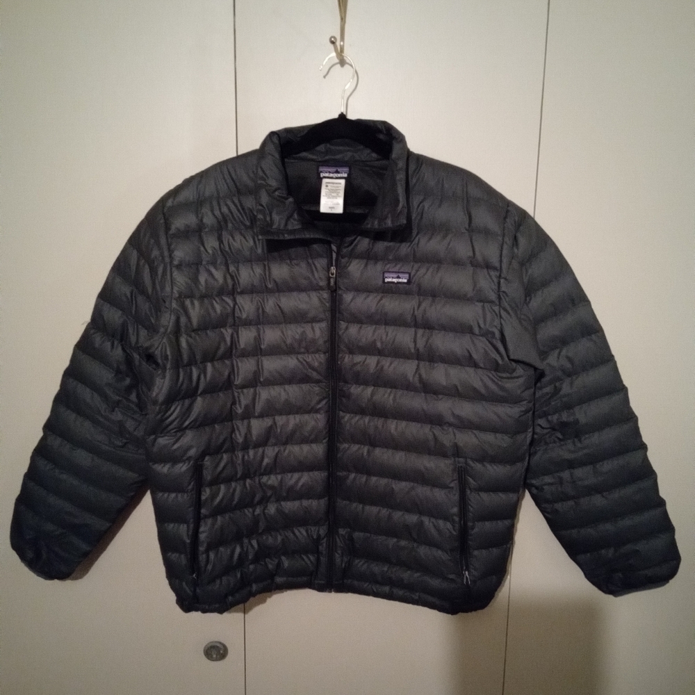 Patagonia Jacket Men's Size Large Color Black